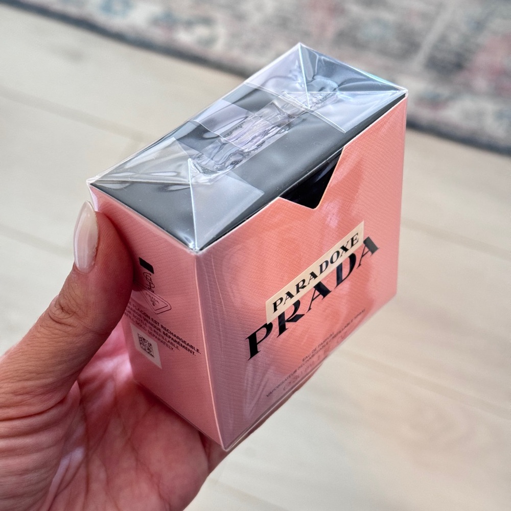 Prada Paradoxe Eau de Parfum - Soft Pink - Picture 3 of 5